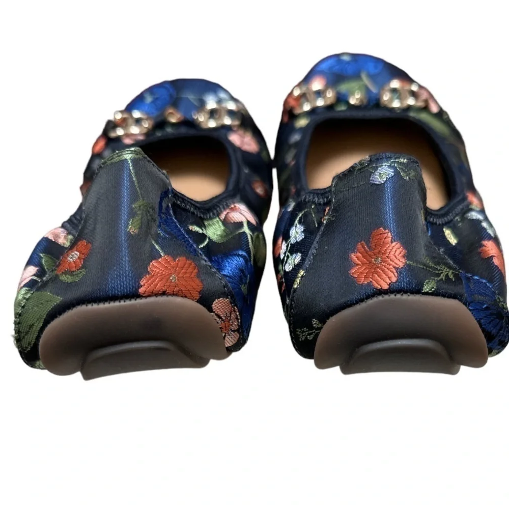 Me Too Olympia Ballet Flat Satin Floral w/ Metal Bit Trim Cushioned Driving Sole